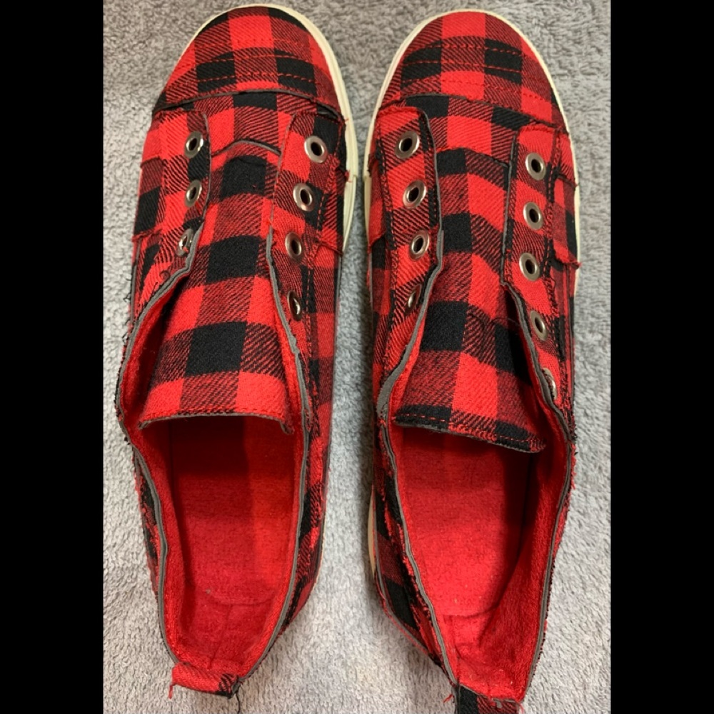 Red plaid shoes-never worn